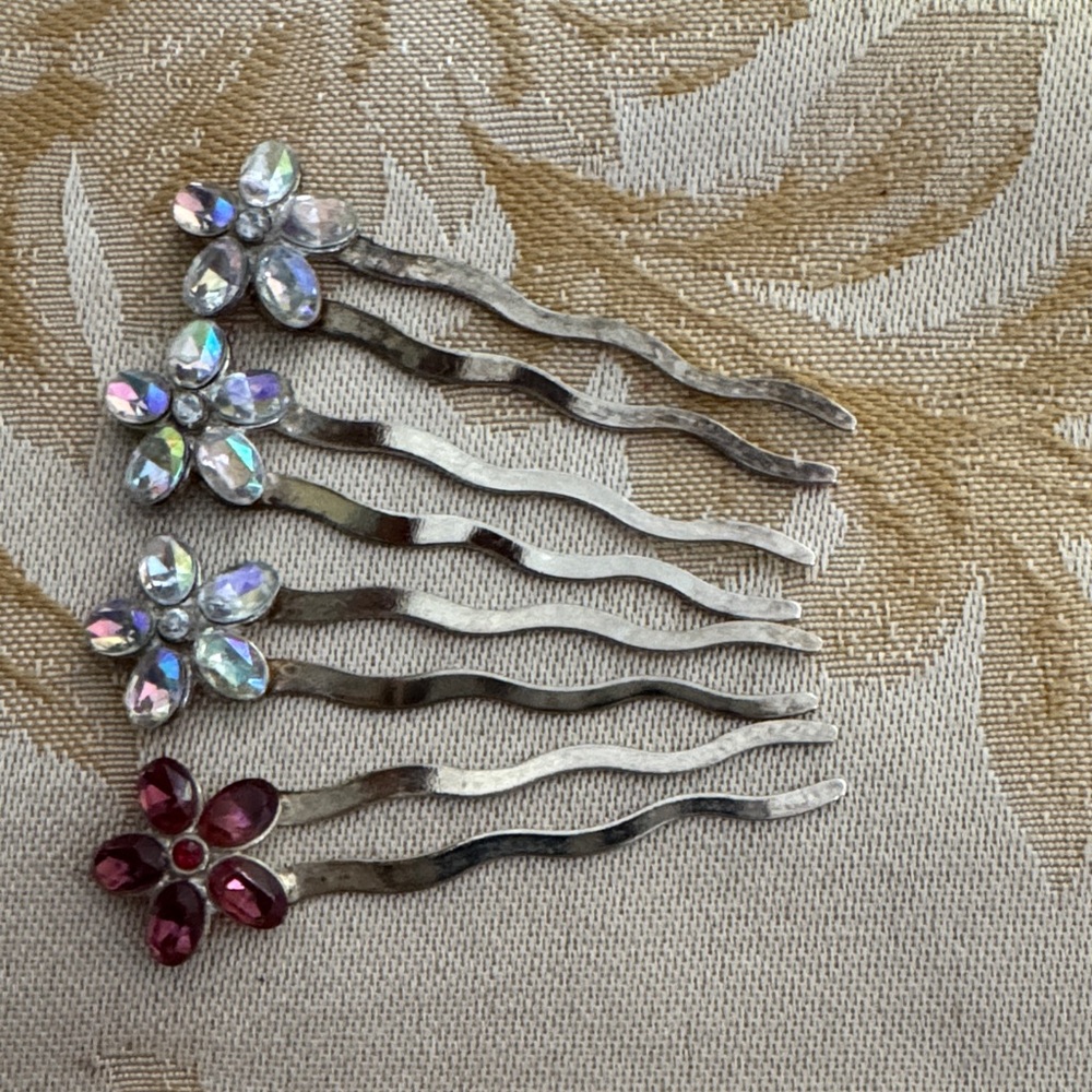 Vintage Floral Crystal Hair Pins Set